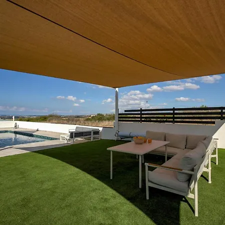 Villa Panorama By Ezoria *