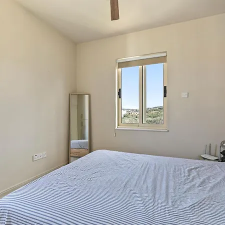 Panorama By Ezoria Kúklia