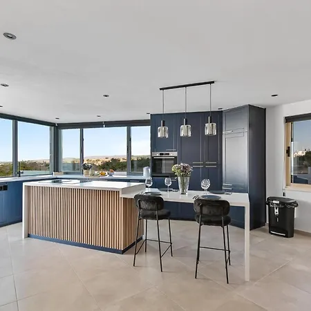 Panorama By Ezoria Kouklia