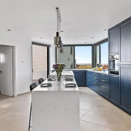 Panorama By Ezoria *