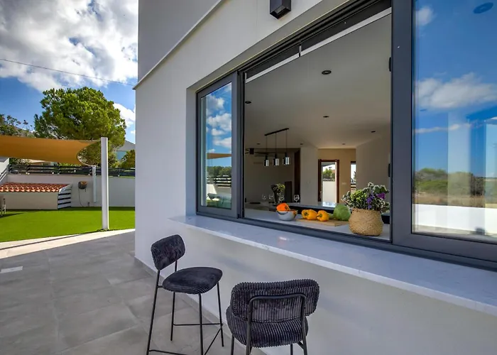 Panorama By Ezoria Βίλα