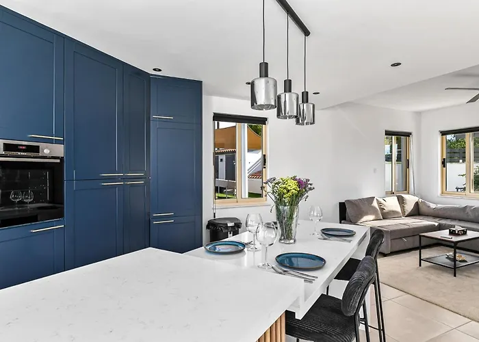 Panorama By Ezoria Βίλα Πάφος