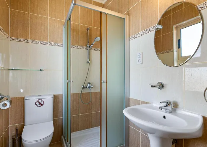 Panorama By Ezoria Villa *